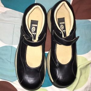LEI Mary Janes shoes. ***PRICE FIRM***